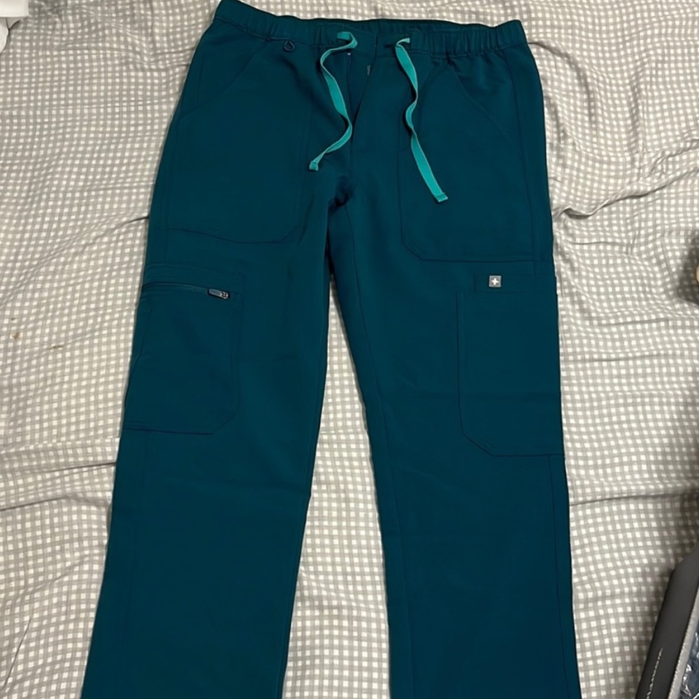Figs cargo pants xs Caribbean blue